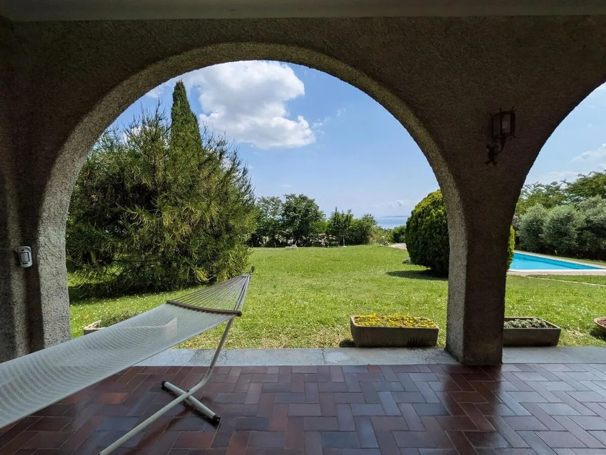 Villa Maria Teresa Monte