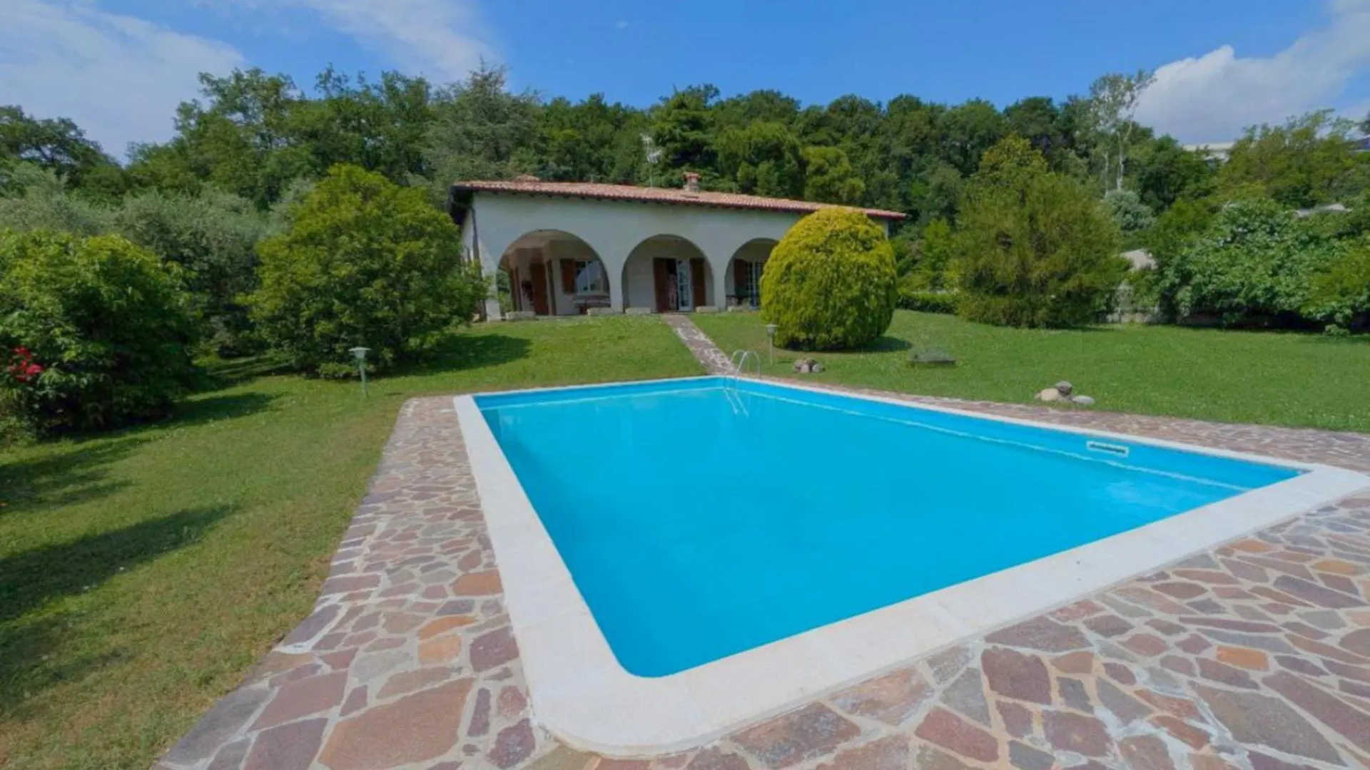 Villa Maria Teresa Monte  Италия